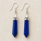 Boucles d’oreilles Lapis Lazuli pendantes vues de face