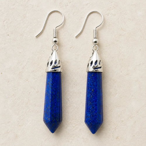 Boucles d’oreilles Lapis Lazuli pendantes vues de face