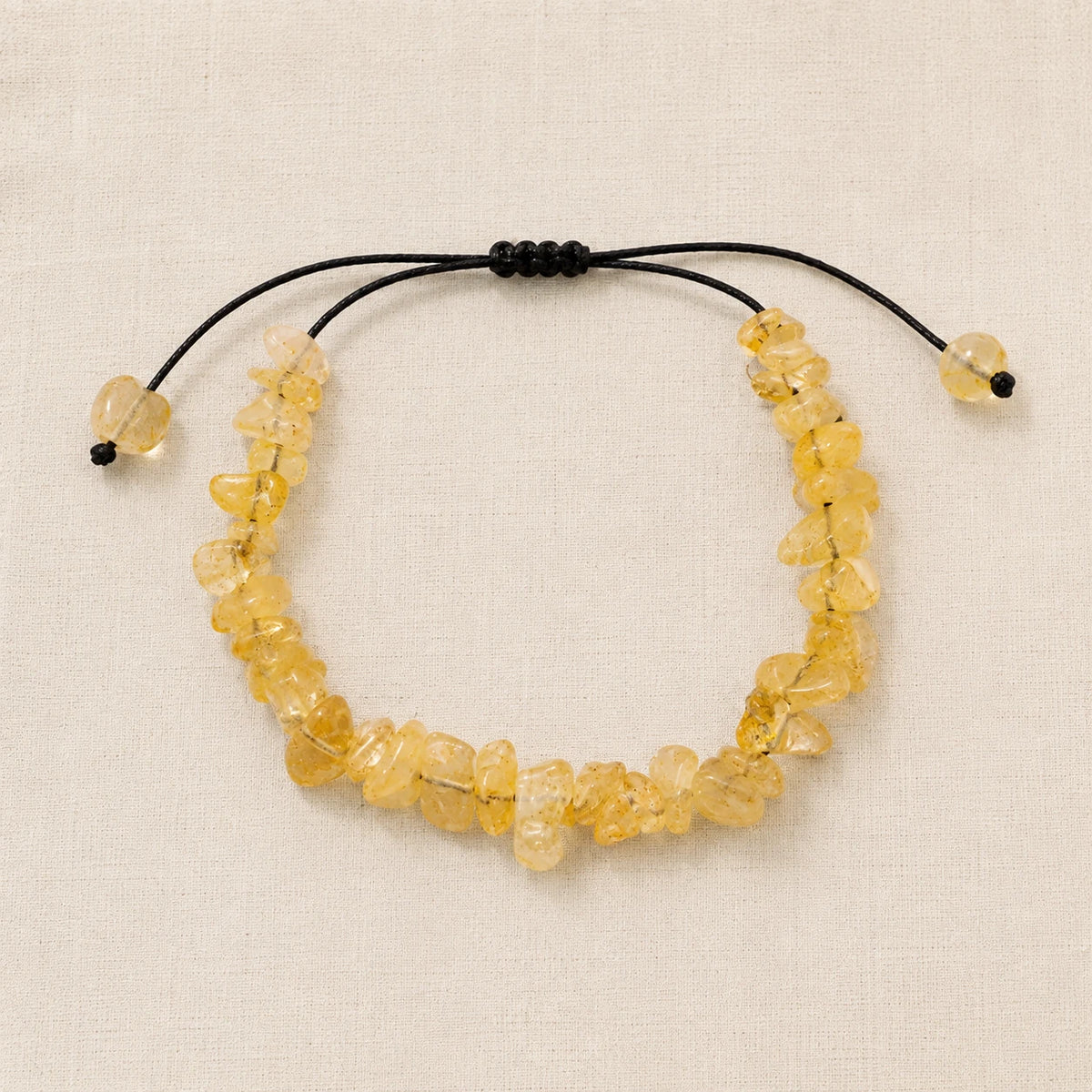 Bracelet Citrine baroque ajustable vu dans son ensemble