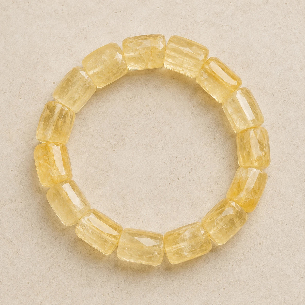 Bracelet Citrine facettée vu dans son ensemble