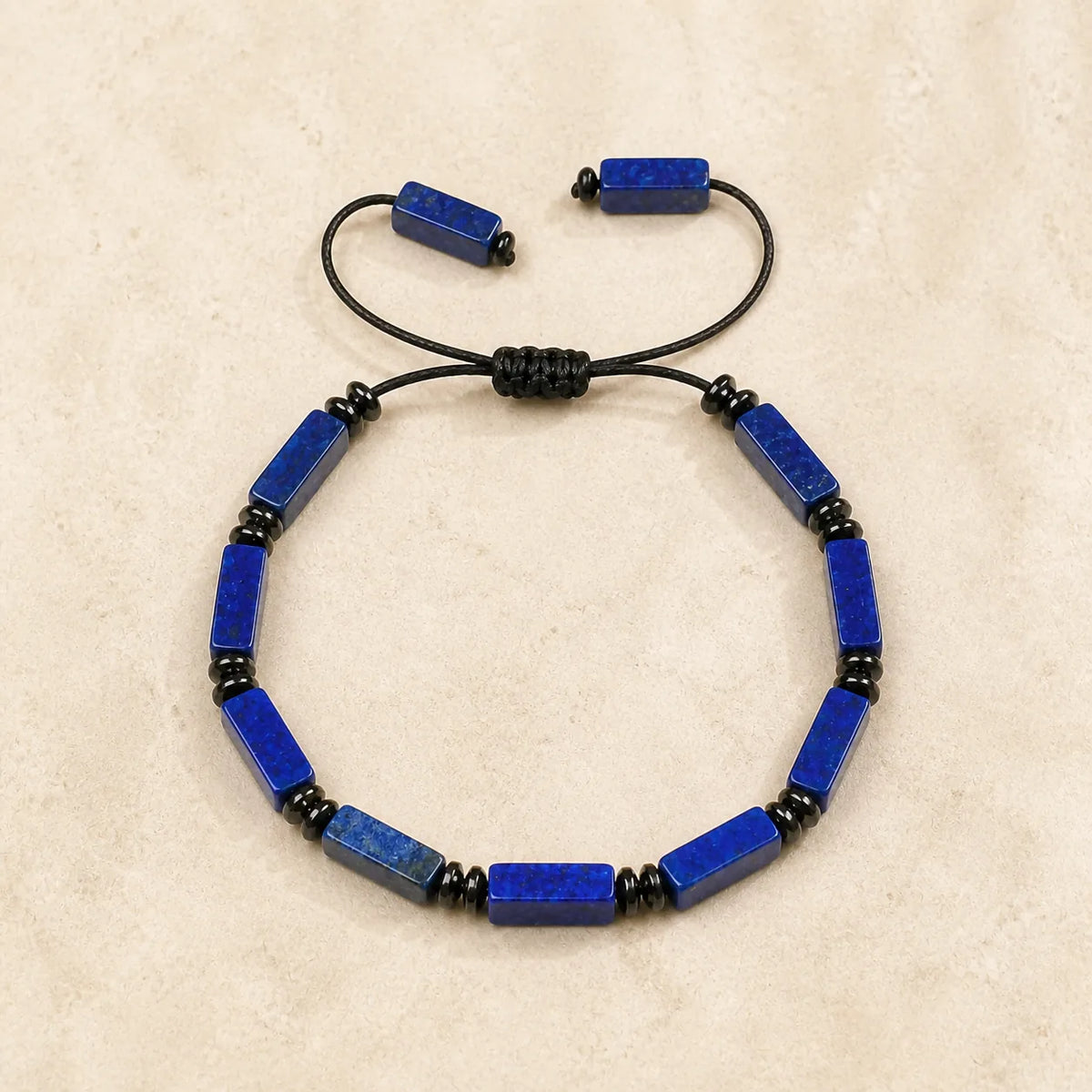 Bracelet Lapis Lazuli en plaques rectangulaires vu du dessus