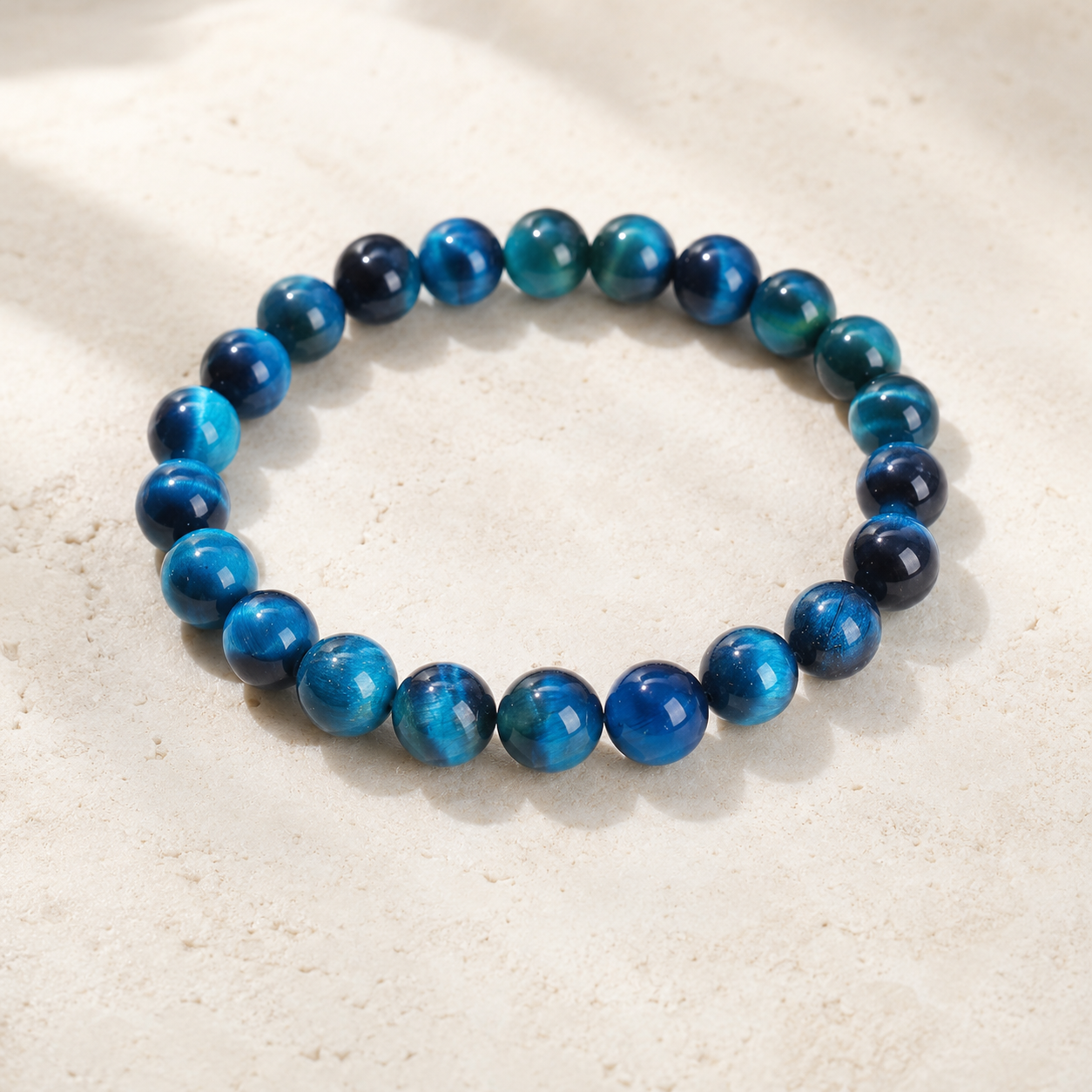 Bracelet œil de tigre bleu aux reflets profonds