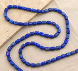 Rang de perles rectangulaires en Lapis Lazuli