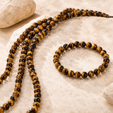 Perles œil de tigre associées à un bracelet en pierre naturelle